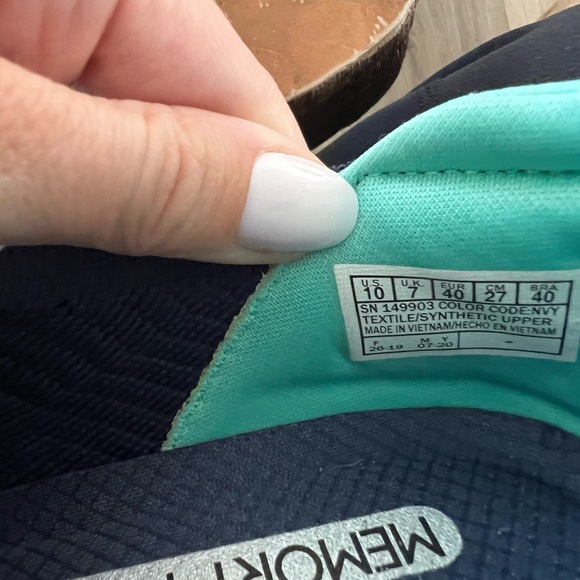 NWOT Sketchers Stretch fit air cooled sneakers - Picture 7 of 8